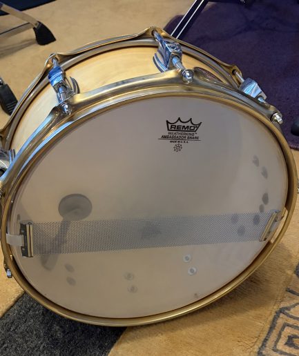 14×5.5” Frankenstein maple snare w/ gold Pearl SuperHoops