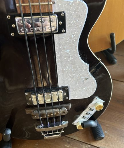 Höfner Ignition Club Bass Special Black Edition