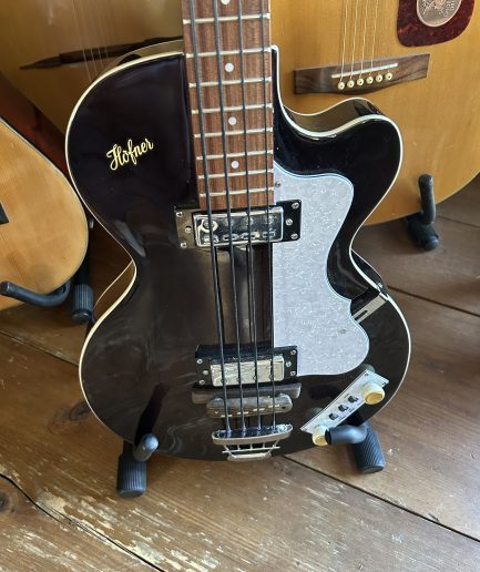 Höfner Ignition Club Bass Special Black Edition