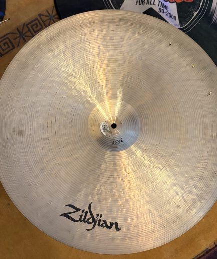 22” Zildjian K Constantinople Medium Sizzle Ride [2011] 2596g